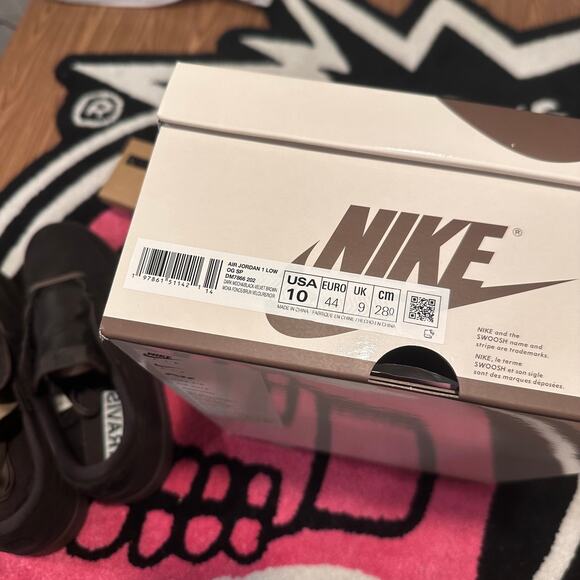 Jordan 1 Retro Low OG SP Travis Scott Velvet Brown - Size 10 - Brand New - Picture 10 of 12